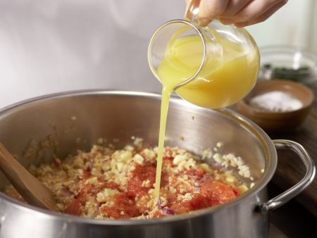 Gefüllte Zucchini mit Soja Zubereitung Schritt 6 Gefüllte Zucchini mit Soja Zubereitung Schritt 6