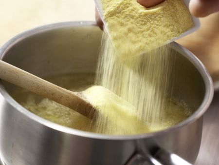 Gefülltes Polenta-Hähnchen Zubereitung Schritt 2 Gefülltes Polenta-Hähnchen Zubereitung Schritt 2