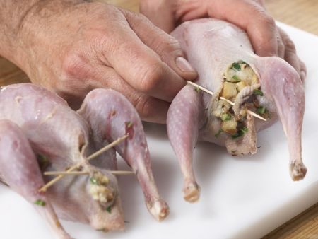 Gefülltes Rebhuhn Zubereitung Schritt 9 Gefülltes Rebhuhn Zubereitung Schritt 9