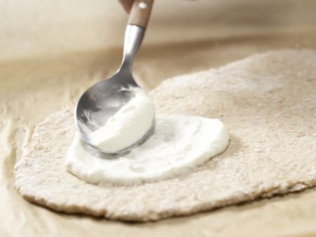 Gemüse-Dinkel-Fladen Zubereitung Schritt 5 Gemüse-Dinkel-Fladen Zubereitung Schritt 5