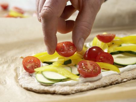 Gemüse-Dinkel-Fladen Zubereitung Schritt 6 Gemüse-Dinkel-Fladen Zubereitung Schritt 6