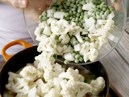 Gemüse-Kassler-Eintopf Zubereitung Schritt 7 Gemüse-Kassler-Eintopf Zubereitung Schritt 7