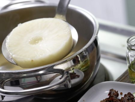 Gemüse-Relish auf Sellerie Zubereitung Schritt 7 Gemüse-Relish auf Sellerie Zubereitung Schritt 7