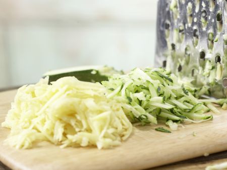 Gemüse-Rösti Zubereitung Schritt 4 Gemüse-Rösti Zubereitung Schritt 4