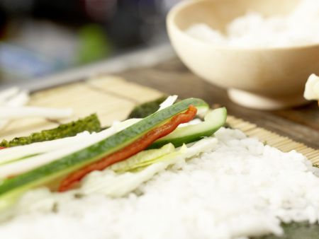 Gemüse-Sushi Zubereitung Schritt 11 Gemüse-Sushi Zubereitung Schritt 11