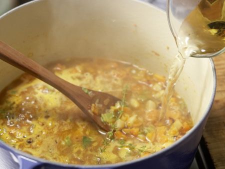 Gemüsesauce – besonders würzig Zubereitung Schritt 7 Gemüsesauce – besonders würzig Zubereitung Schritt 7