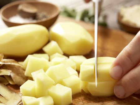 Geschmorte Kartoffeln Zubereitung Schritt 4 Geschmorte Kartoffeln Zubereitung Schritt 4