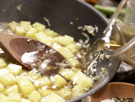 Geschmorte Kartoffeln Zubereitung Schritt 6 Geschmorte Kartoffeln Zubereitung Schritt 6