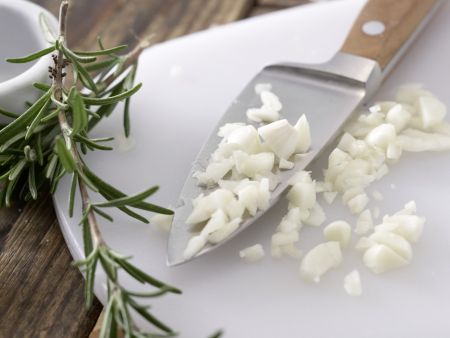 Geschmorte Lammkeule Zubereitung Schritt 3 Geschmorte Lammkeule Zubereitung Schritt 3