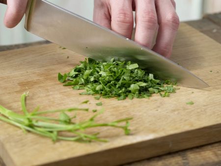 Glasierter Spargel mit Kartoffelwaffeln Zubereitung Schritt 5 Glasierter Spargel mit Kartoffelwaffeln Zubereitung Schritt 5