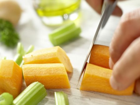 Großmutters Kalbsbraten – smarter Zubereitung Schritt 1 Großmutters Kalbsbraten – smarter Zubereitung Schritt 1
