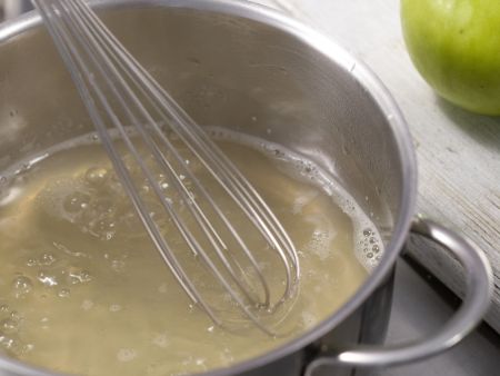 Grüne Apfelkaltschale Zubereitung Schritt 4 Grüne Apfelkaltschale Zubereitung Schritt 4