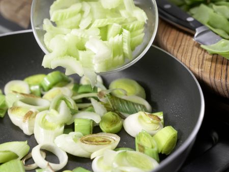 Grüner Eiersalat Zubereitung Schritt 3 Grüner Eiersalat Zubereitung Schritt 3