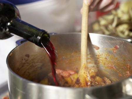 Gulaschsuppe – smarter Zubereitung Schritt 8 Gulaschsuppe – smarter Zubereitung Schritt 8