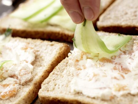 Gurken-Sandwiches Zubereitung Schritt 7 Gurken-Sandwiches Zubereitung Schritt 7