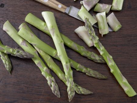 Hähnchen-Gemüse-Pfanne Zubereitung Schritt 1 Hähnchen-Gemüse-Pfanne Zubereitung Schritt 1