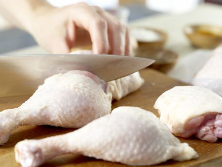 Hähnchen-Paprika-Topf Zubereitung Schritt 2 Hähnchen-Paprika-Topf Zubereitung Schritt 2