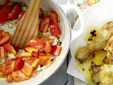 Hähnchen-Paprika-Topf Zubereitung Schritt 8 Hähnchen-Paprika-Topf Zubereitung Schritt 8