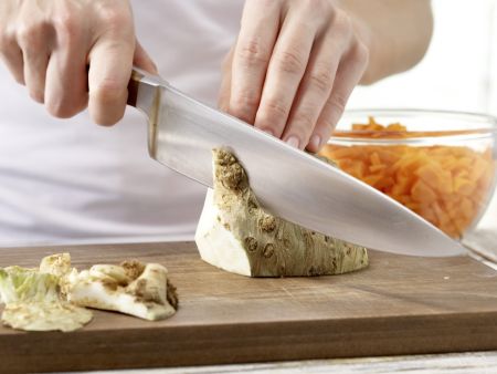 Hähnchen-Pasta Zubereitung Schritt 1 Hähnchen-Pasta Zubereitung Schritt 1