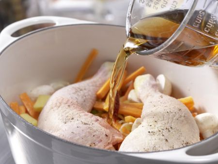 Hähnchen-Pilz-Topf Zubereitung Schritt 9 Hähnchen-Pilz-Topf Zubereitung Schritt 9