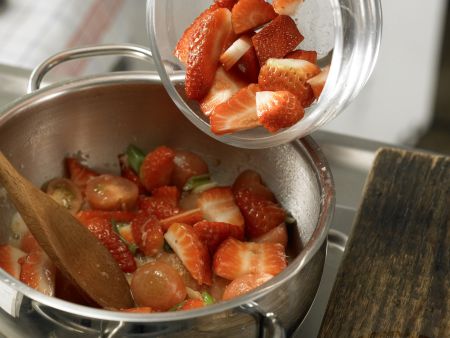 Hähnchen-Saté Zubereitung Schritt 10 Hähnchen-Saté Zubereitung Schritt 10