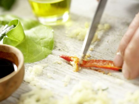 Hähnchenbrust mit Cashewkruste Zubereitung Schritt 5 Hähnchenbrust mit Cashewkruste Zubereitung Schritt 5