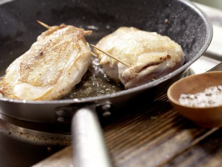 Hähnchenbrust mit Pilzfüllung Zubereitung Schritt 9 Hähnchenbrust mit Pilzfüllung Zubereitung Schritt 9