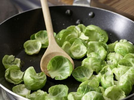 Hähnchenfilet auf Couscoussalat Zubereitung Schritt 2 Hähnchenfilet auf Couscoussalat Zubereitung Schritt 2
