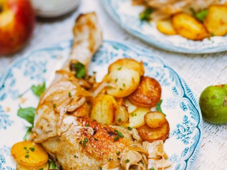 Hähnchenschenkel im Backofen mit Kartoffeln Rezept
