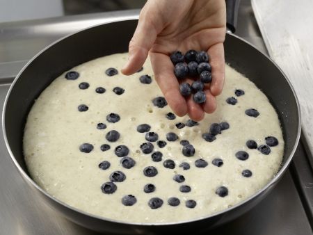 Haferflocken-Kaiserschmarrn Zubereitung Schritt 5 Haferflocken-Kaiserschmarrn Zubereitung Schritt 5