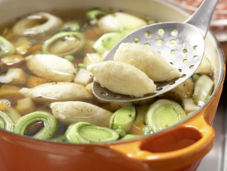 Hamburger Aalsuppe Zubereitung Schritt 11 Hamburger Aalsuppe Zubereitung Schritt 11