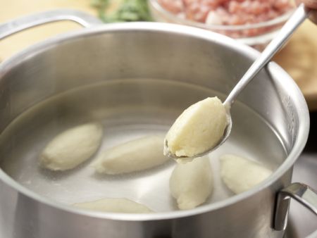 Hamburger Aalsuppe Zubereitung Schritt 7 Hamburger Aalsuppe Zubereitung Schritt 7