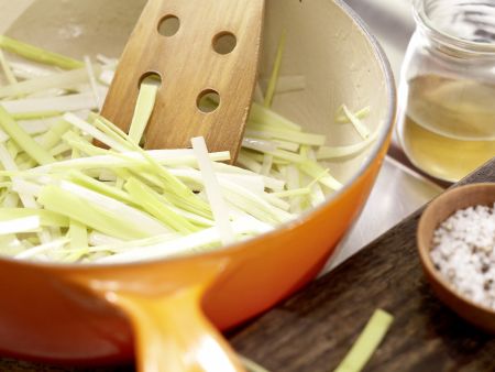 Hausgemachte Trüffel-Pasta Zubereitung Schritt 6 Hausgemachte Trüffel-Pasta Zubereitung Schritt 6
