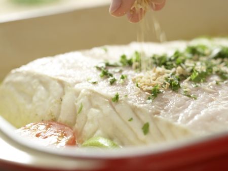 Heilbutt aus dem Ofen Zubereitung Schritt 9 Heilbutt aus dem Ofen Zubereitung Schritt 9