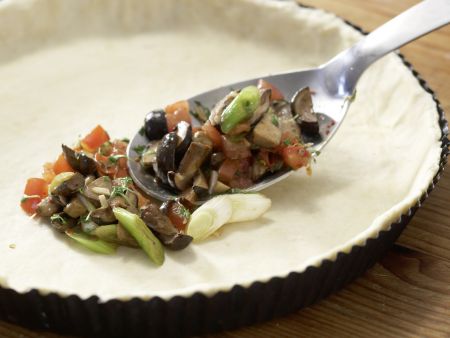 Herzhafte Tarte mit Pilzen Zubereitung Schritt 9 Herzhafte Tarte mit Pilzen Zubereitung Schritt 9