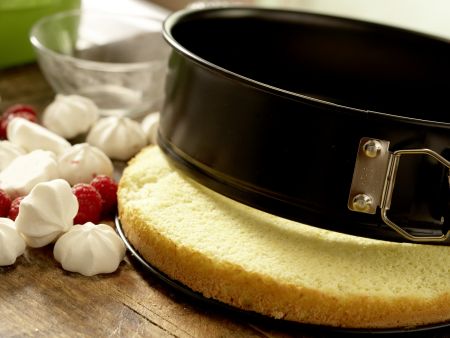 Himbeer-Sahne-Torte Zubereitung Schritt 11 Himbeer-Sahne-Torte Zubereitung Schritt 11