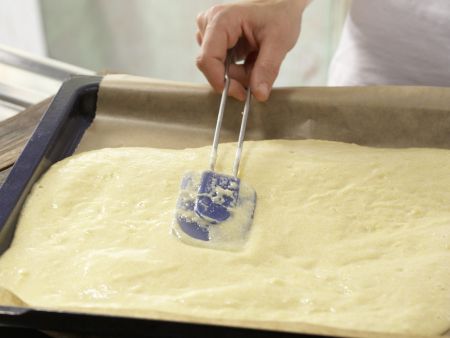 Himbeerkuchen vom Blech Zubereitung Schritt 5 Himbeerkuchen vom Blech Zubereitung Schritt 5