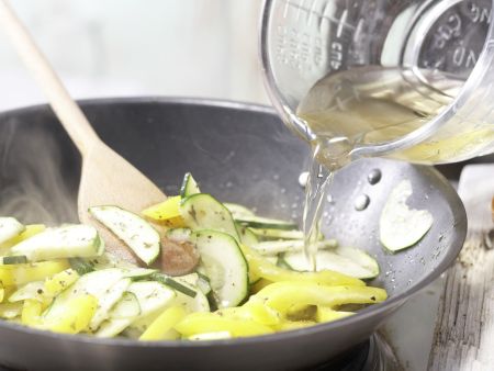 Hirse-Gemüse-Pfanne Zubereitung Schritt 5 Hirse-Gemüse-Pfanne Zubereitung Schritt 5