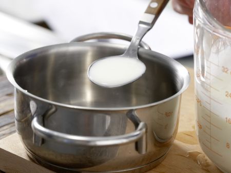 Holunderblüten-Joghurt-Eis Zubereitung Schritt 6 Holunderblüten-Joghurt-Eis Zubereitung Schritt 6