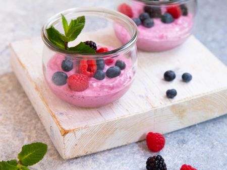 Hüttenkäse-Beeren-Dessert