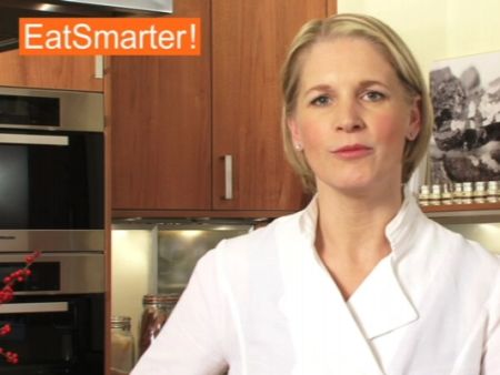 Den Garzustand von gebackenem Brot prüfen