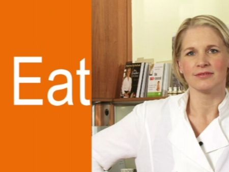 Frische Feigen zum Füllen aushöhlen