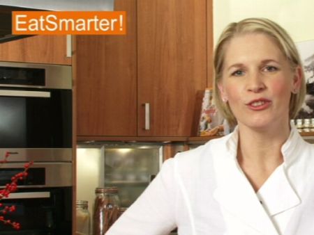 Eine Creme zum Stürzen vorbereiten