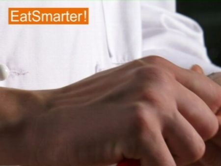 Wie Sie eine Schalotte gekonnt in feine Würfel schneiden