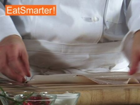 Wie Sie frischen Tintenfisch richtig in Ringe schneiden