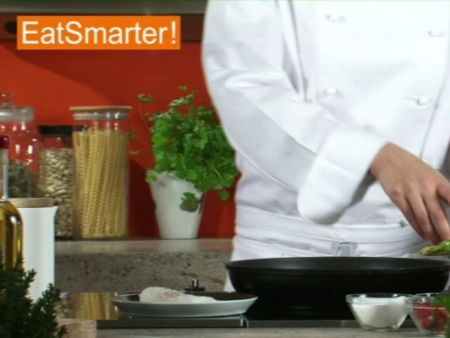 Wie Sie Lengfischfilet auf den Punkt in der Pfanne braten