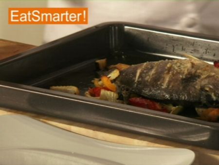 Filetieren und Anrichten einer Dorade