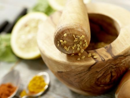 Indischer Käse auf Kokos-Spinat Zubereitung Schritt 1 Indischer Käse auf Kokos-Spinat Zubereitung Schritt 1