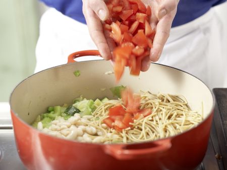 Italienische Gemüsesuppe Zubereitung Schritt 6 Italienische Gemüsesuppe Zubereitung Schritt 6
