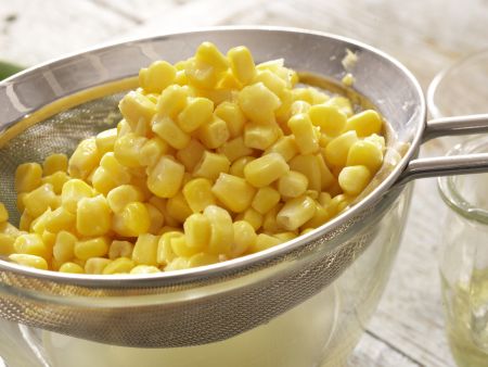 Jamaikanische Maisküchlein Zubereitung Schritt 1 Jamaikanische Maisküchlein Zubereitung Schritt 1